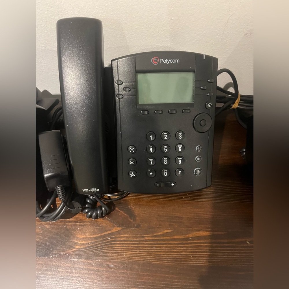 Polycom VVX 311 VoIP Phone with Networking Excellence